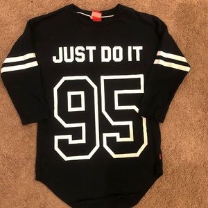 Nike 3/4 Sleeve Jersey T-Shirt